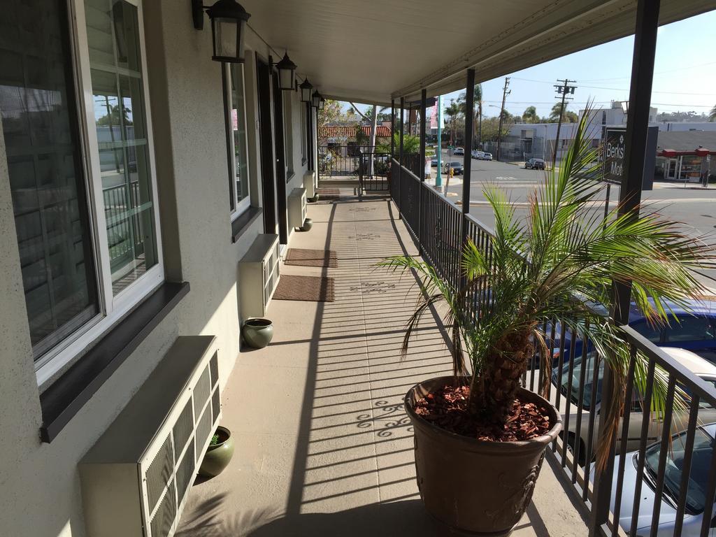 Berkshire Motor Hotel San Diego Bagian luar foto